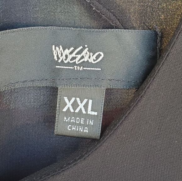 Top - Picture 2 of 2